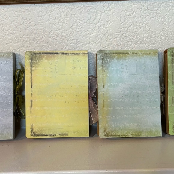 BUNDLE: 🦋🦋 Vintage Style Butterfly Journals/Diary (4 Books Total) 🦋🦋 - Picture 3 of 6